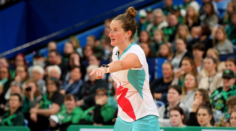 Sulley-Beales Achieves All Australia Umpire Award - Netball Australia