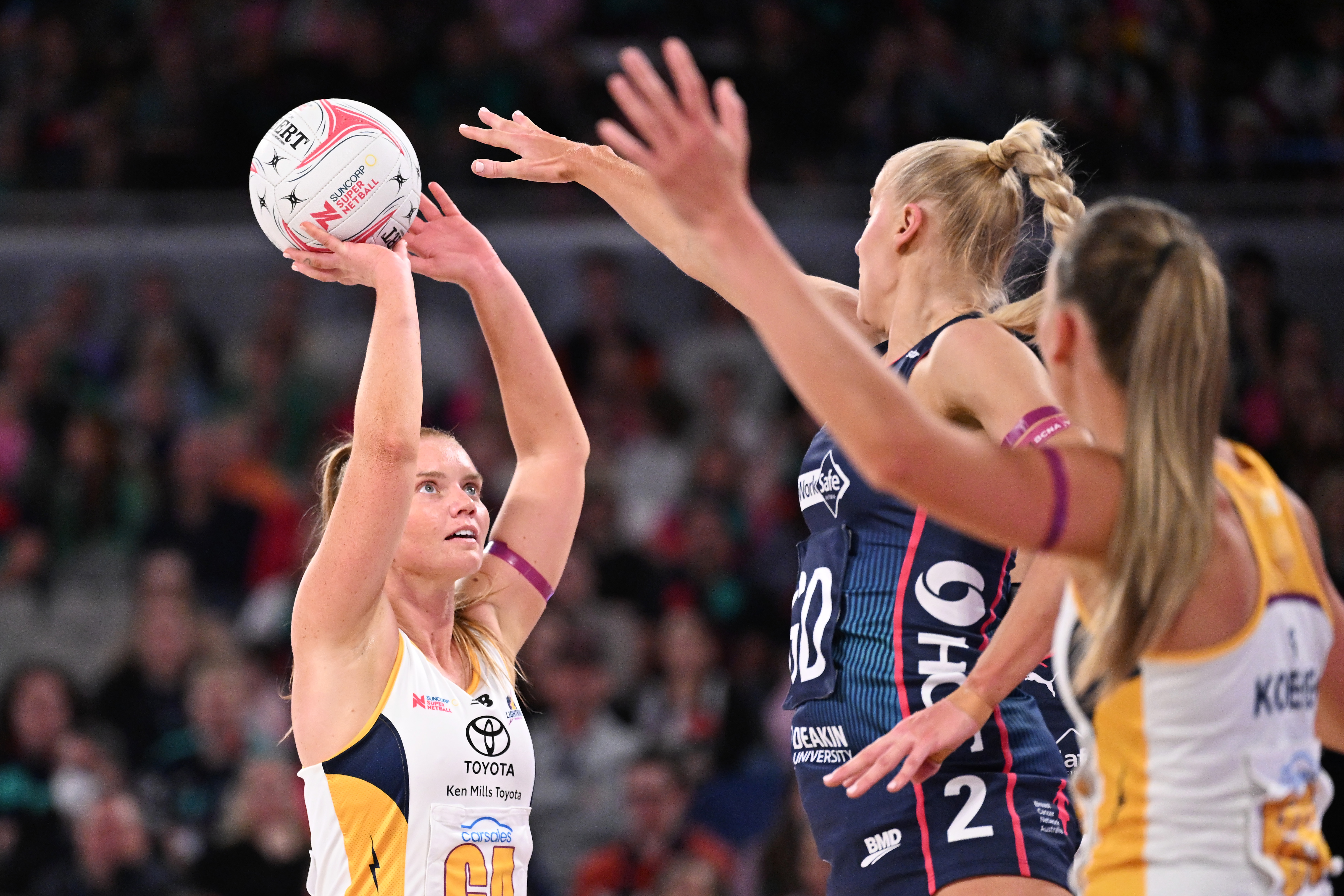 Sunshine Coast Lightning defeat the Melbourne Vixens