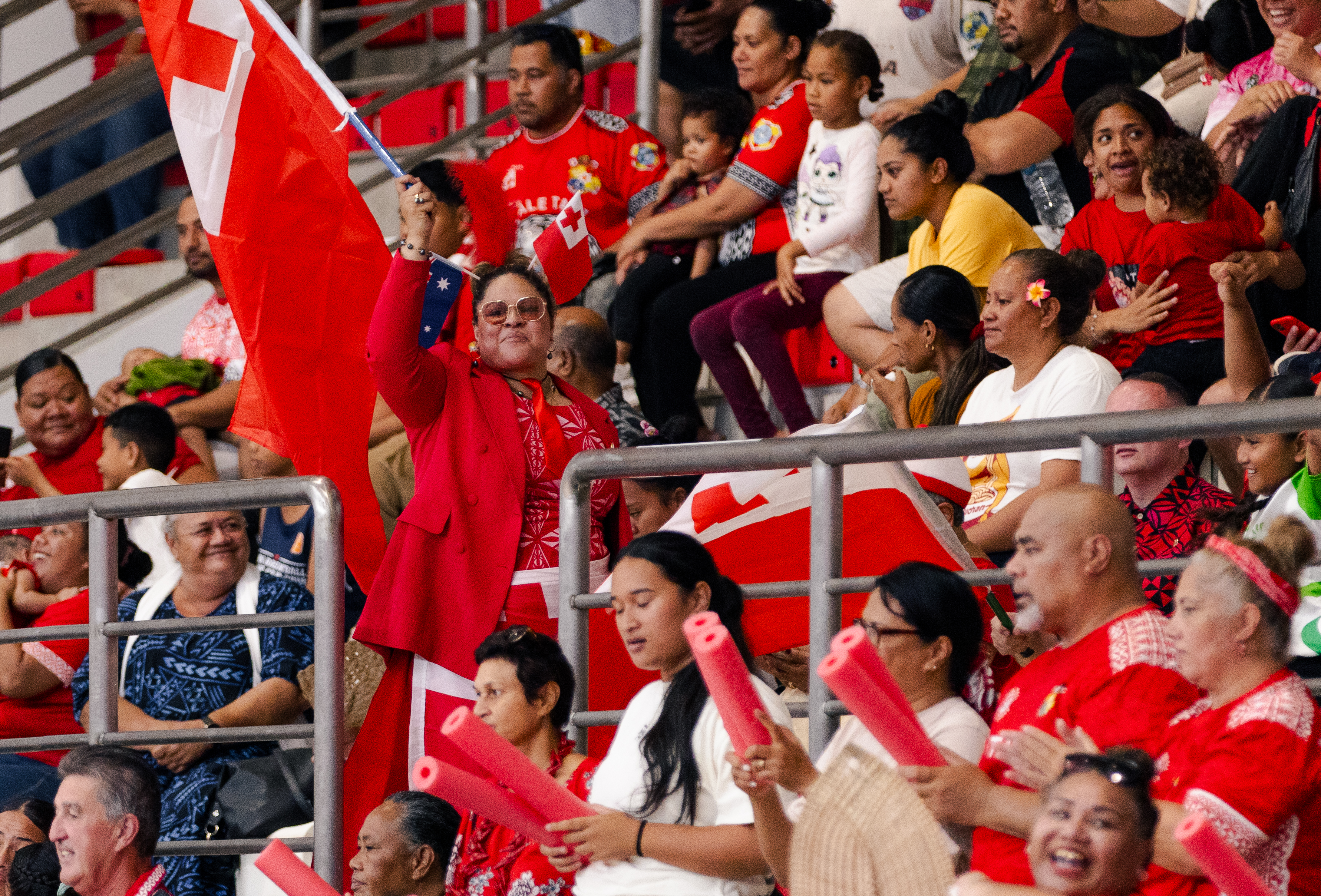 Tala-Tutone Tour Crowd